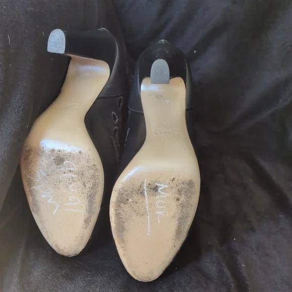 Valentino Garavani Leather Floral Laser Cut Block Heel Ankle Booties Sz 39 EU - Picture 4 of 8